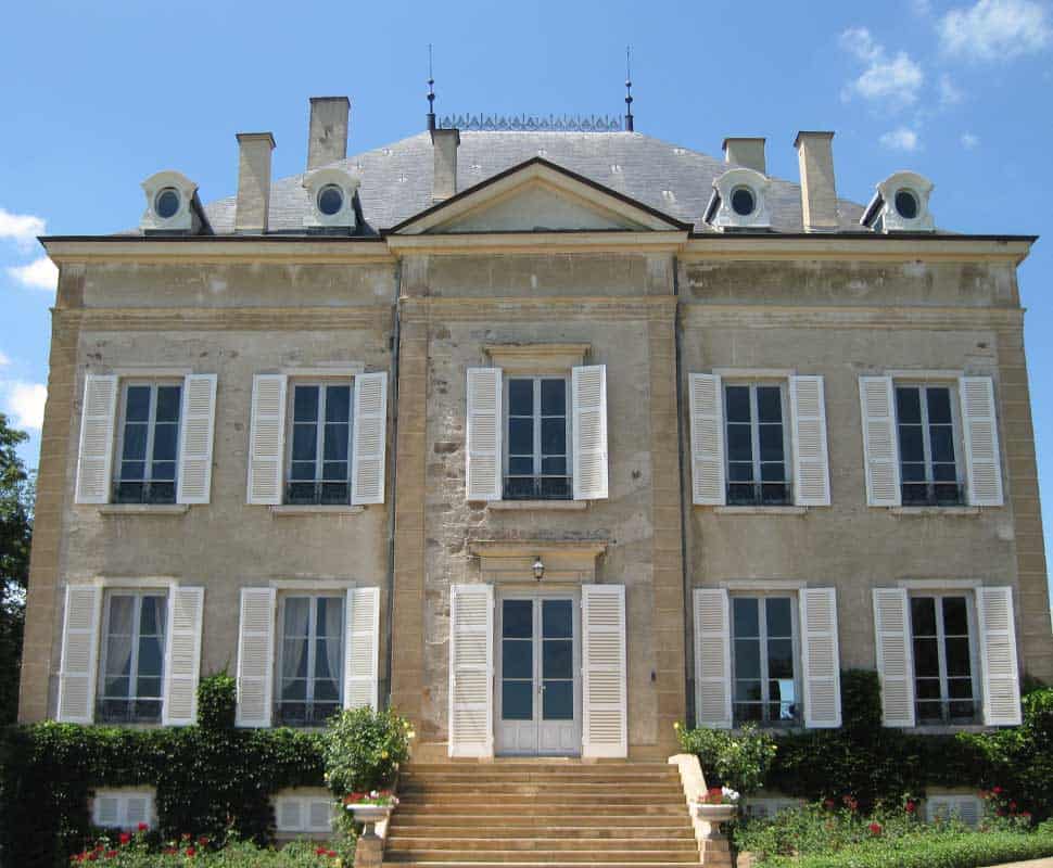 Les Domaines et Châteaux chez Dubœuf