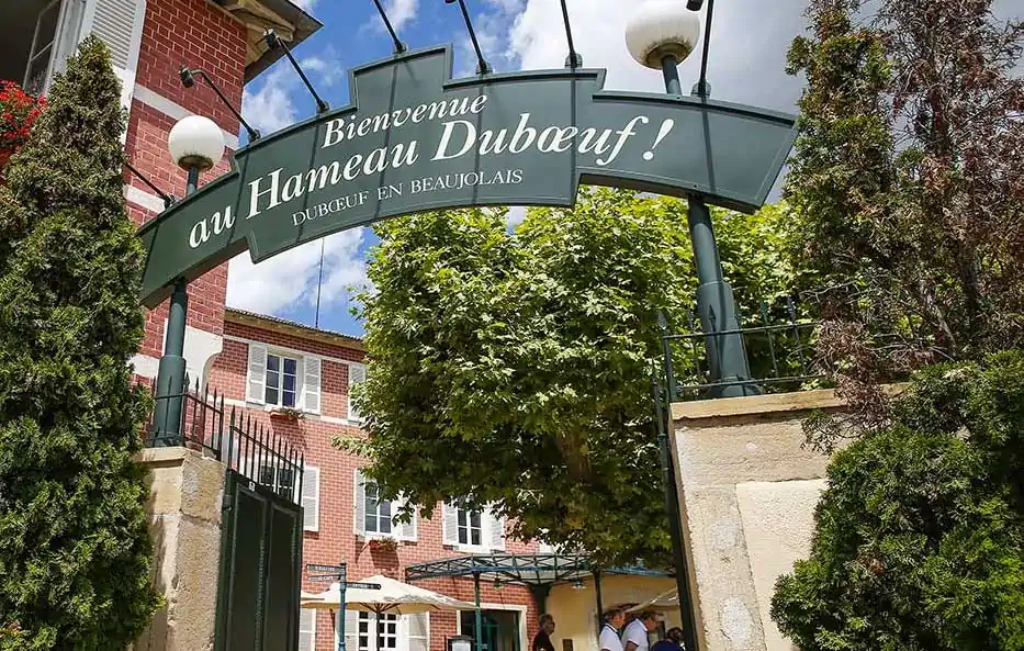 L'entrée du Hameau Dubœuf